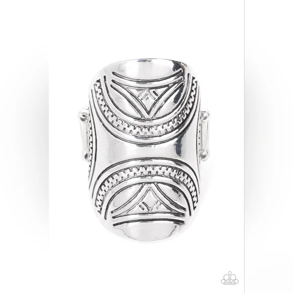 Pharaoh Party Ring - Picture 2 of 2